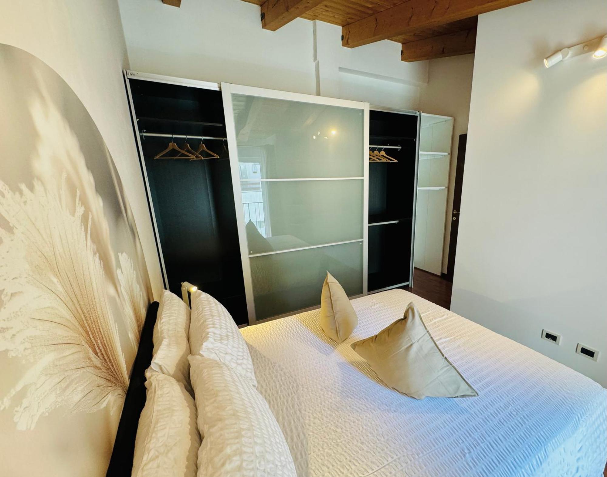 Crops City Stay Apartment 14 Trieszt Kültér fotó